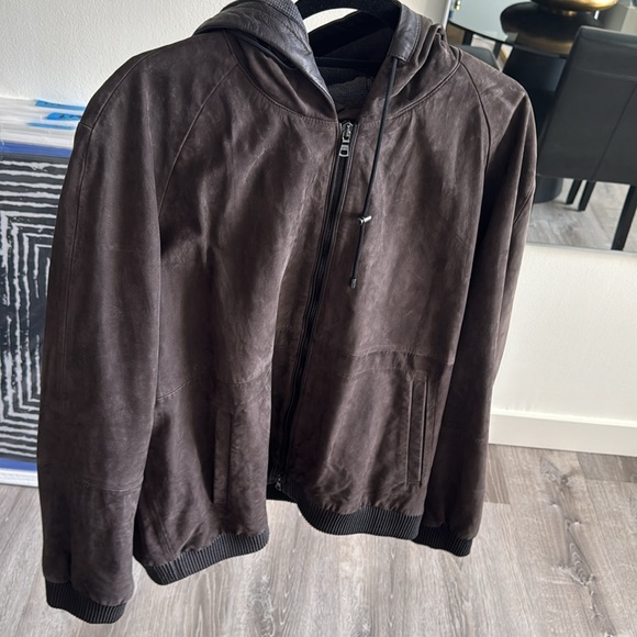 Brown suede Vince bomber excellent condition, barely worn